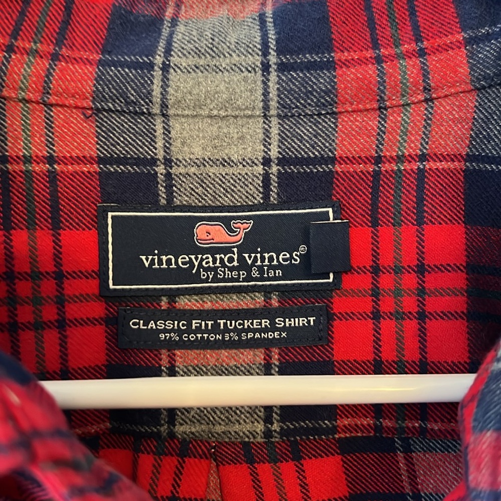 Vineyard Vines men’s XL plaid flannel shirt - Picture 2 of 3